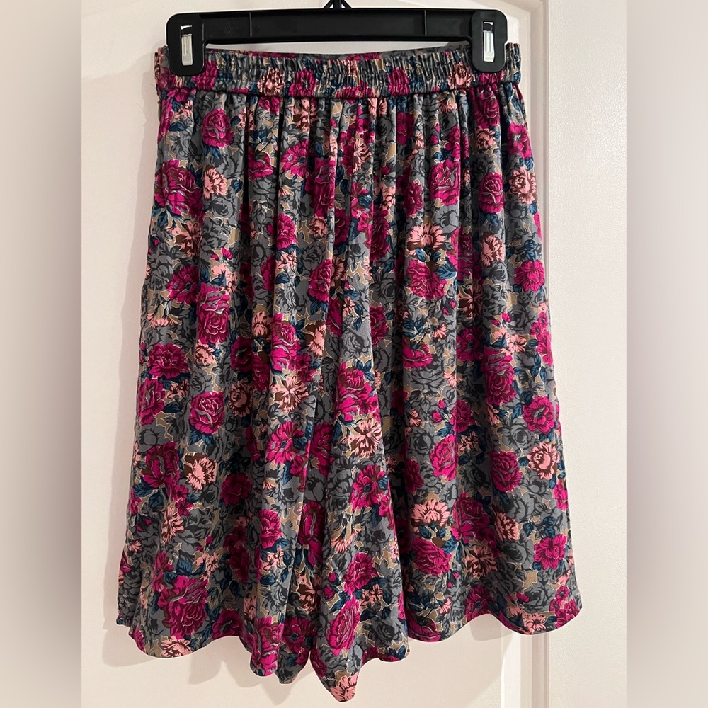 Dfache Multicolor Patterned Shorts - image 1